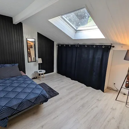 Grande Maison Tranquille Avec Jardin, A Proximite D'epinal - Fr-1-589-660 Nyaraló *