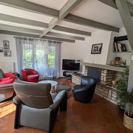 펜션 Grande Maison Tranquille Avec Jardin, A Proximite D'epinal - Fr-1-589-660 Dinozé